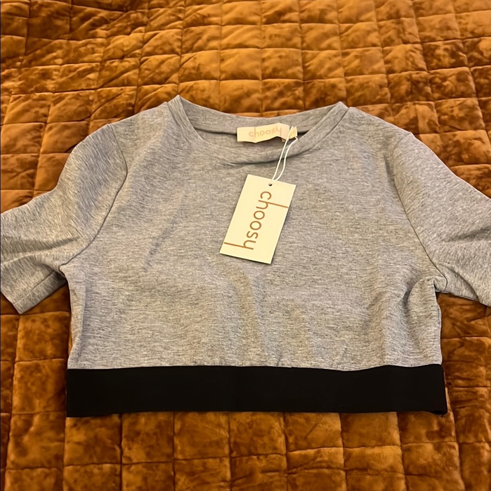 ☀️3/$20 Choosy Gray and Black Women's Crop Top